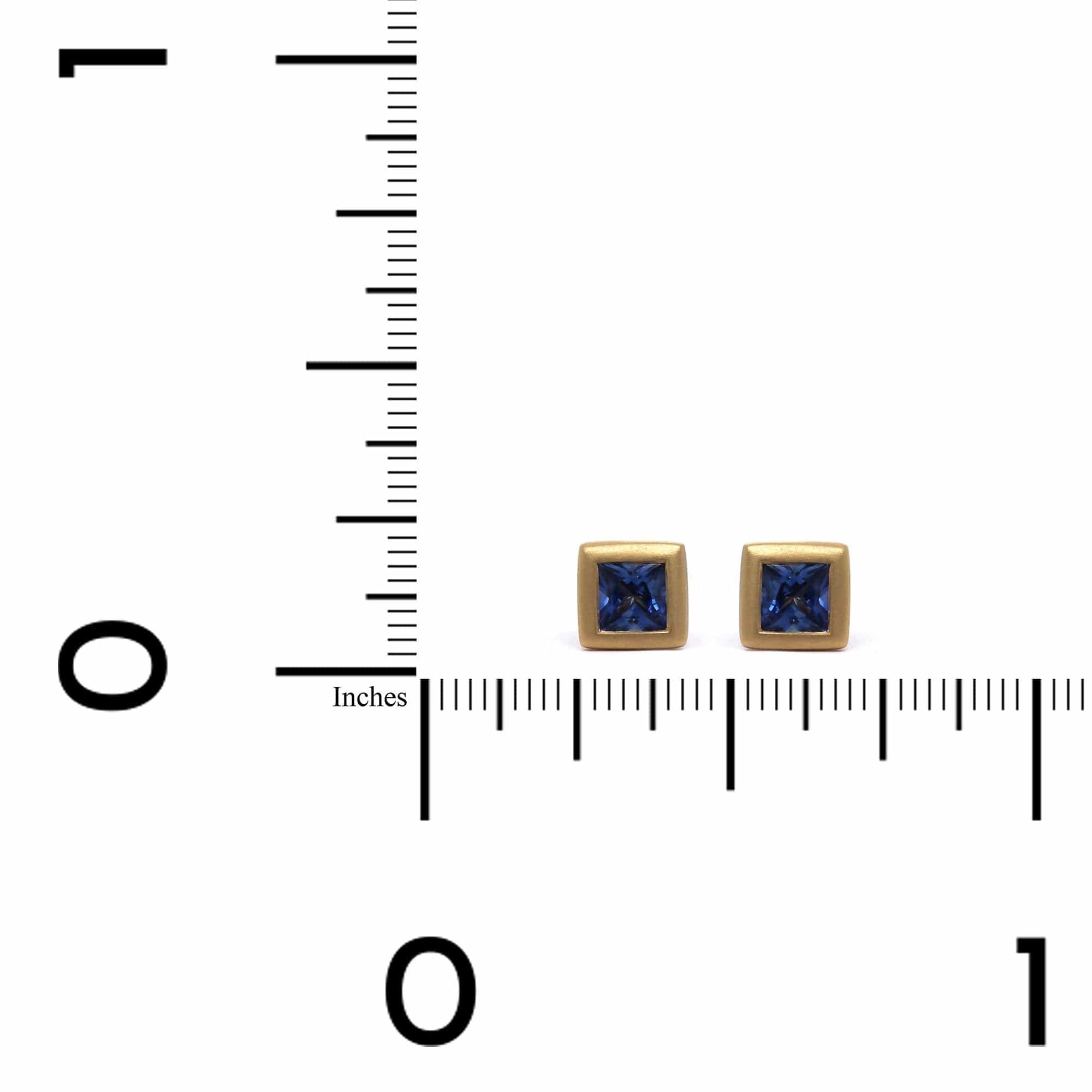 18K Yellow Gold Sapphire Stud Earrings