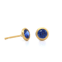 18K Yellow Gold Bezel Set Blue Sapphire Stud Earrings