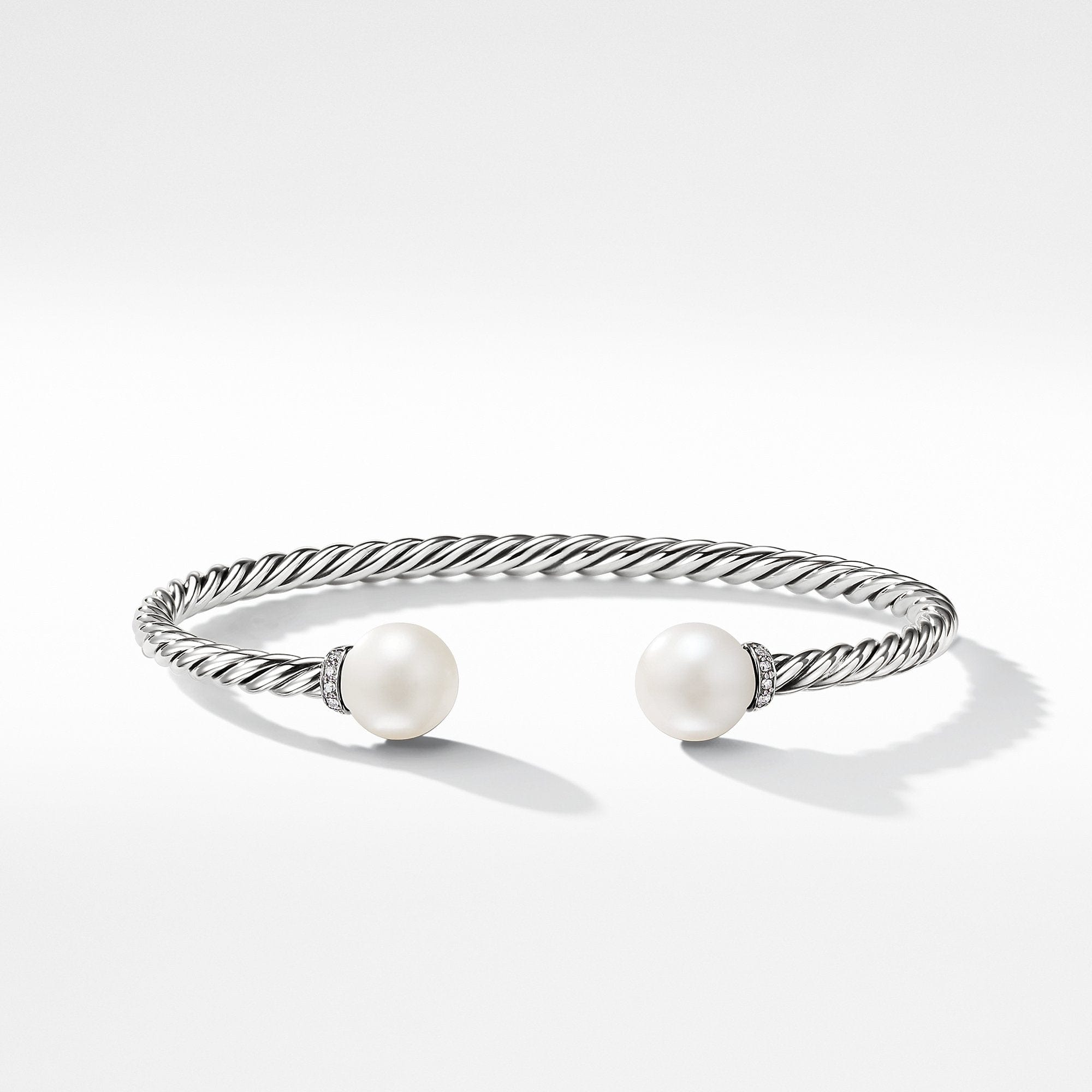 Solari Bracelet with Diamonds and Freshwater Pearl