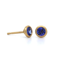 18K Yellow Gold Tanzanite Stud Earrings