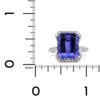 18K White Gold Tanzanite Diamond Ring