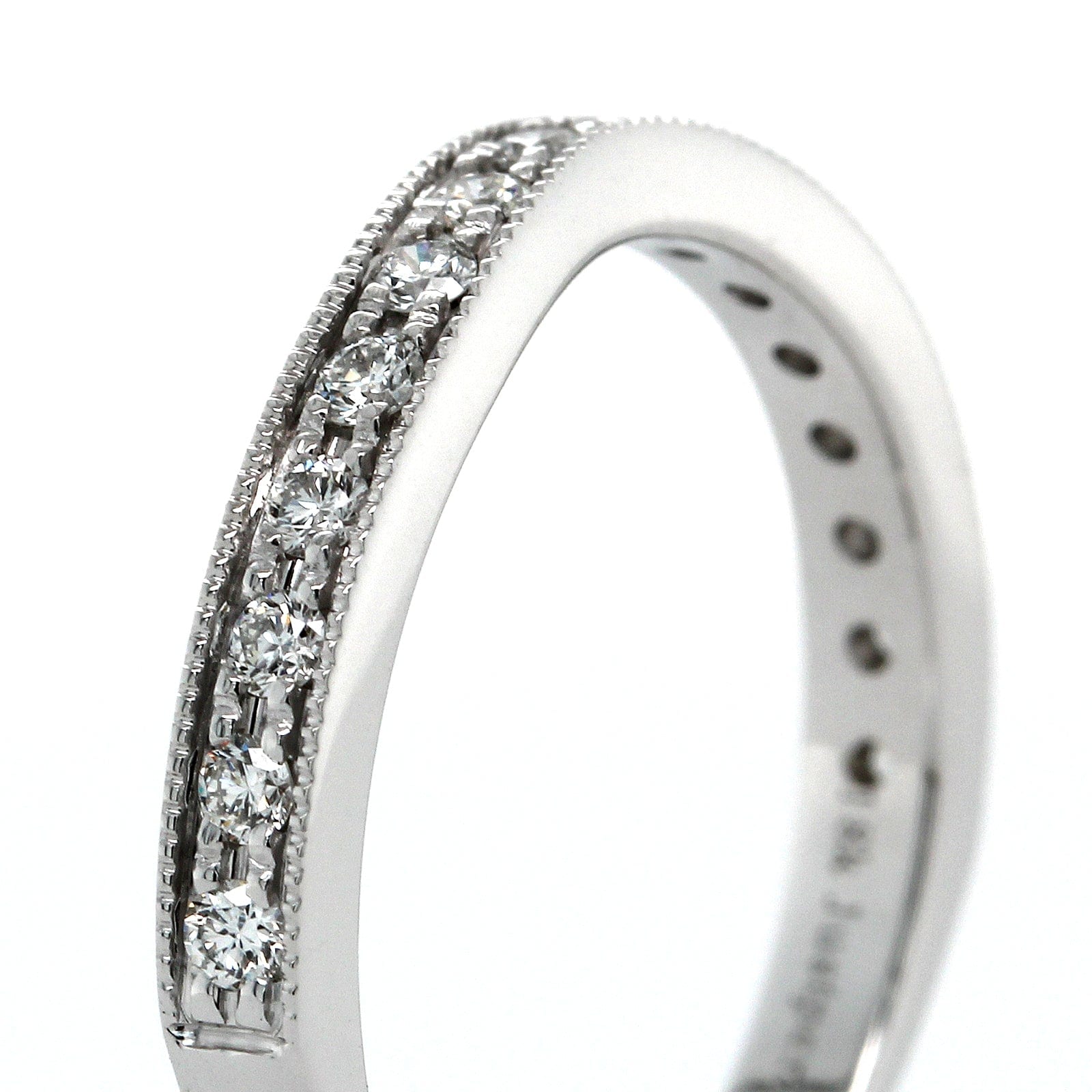 18K White Gold Small Curve Milgrain Diamond Band