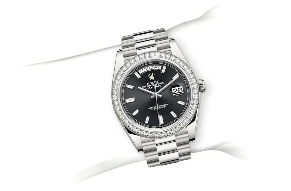 Day-Date 40, Oyster, 40 mm, white gold and diamonds Specifications
