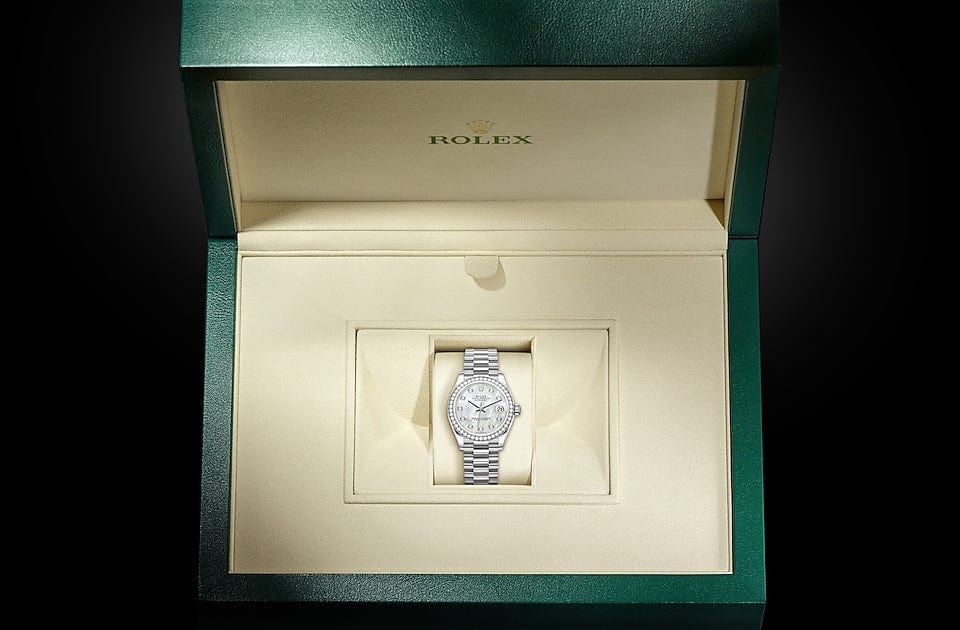 Datejust 31, Oyster, 31 mm, white gold and diamonds in Box