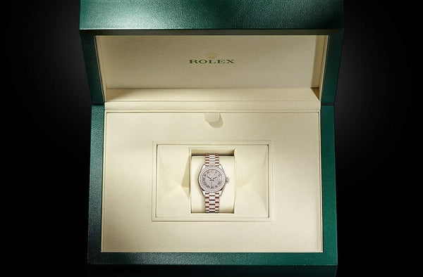Lady-Datejust, Oyster, 28 mm, Everose gold and diamonds in Box