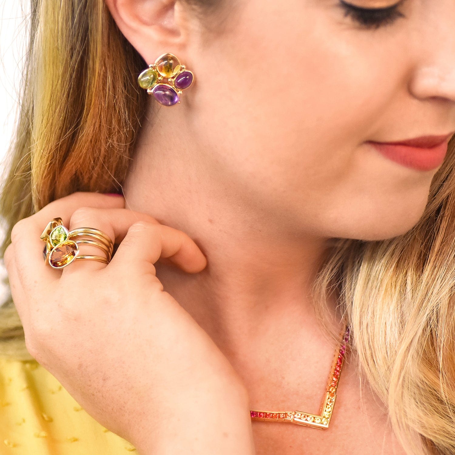 18K Yellow Gold Estate Multicolored Sapphire Necklace